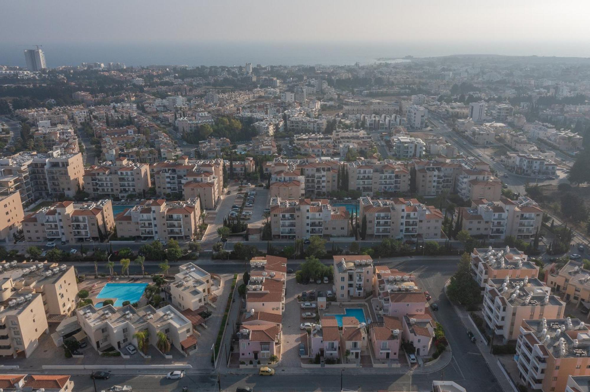 Apartmán Limnos Gardens Paphos Exteriér fotografie